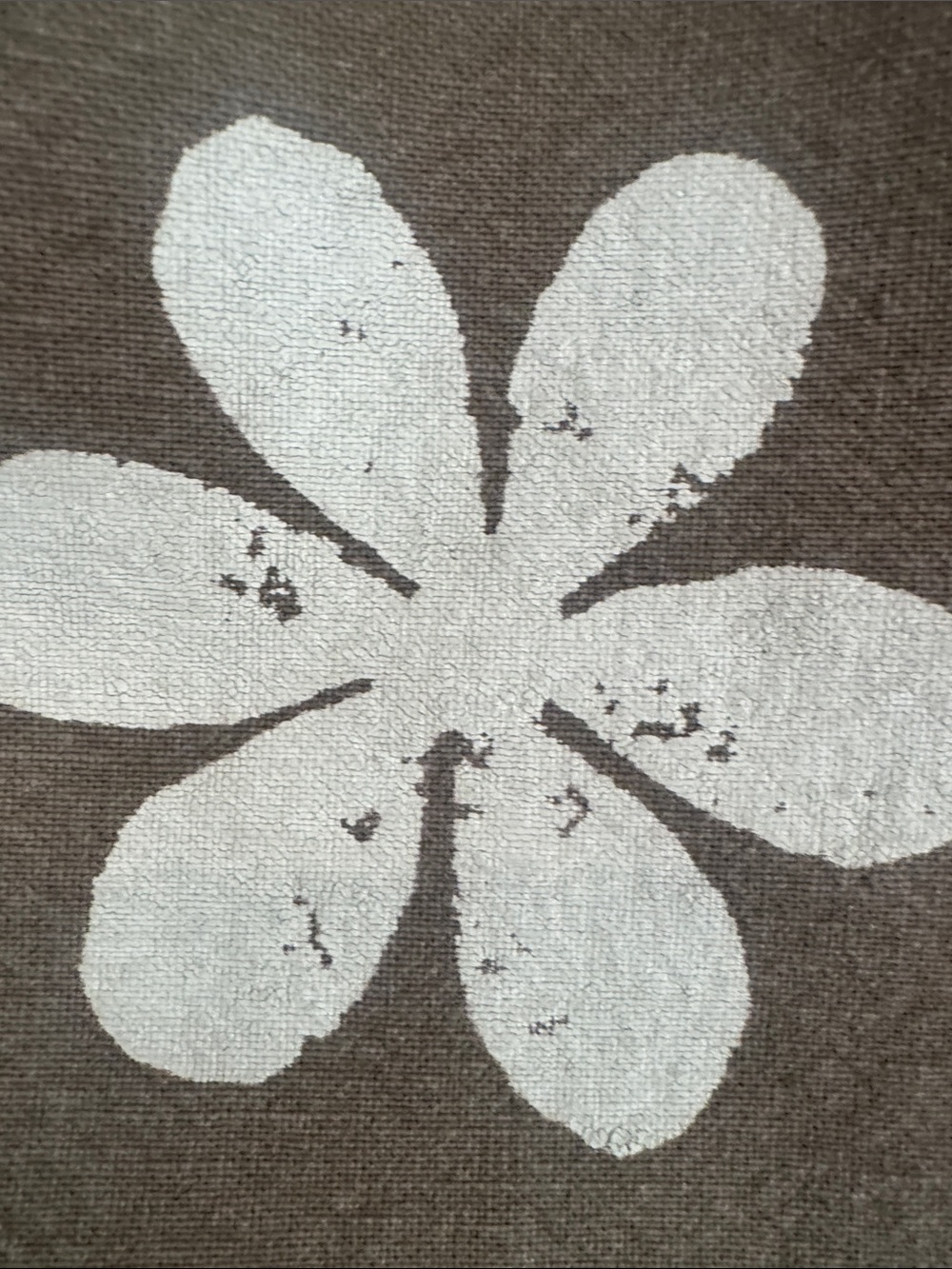 THE GREAT. Olive green painter-style pants with white daisy motifs - Picture 9 of 9